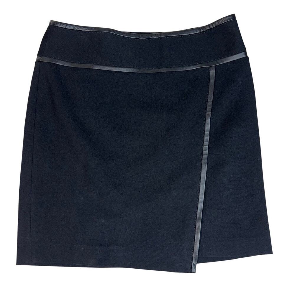 WHITE HOUSE BLACK MARKET WOMEN'S FAUX LEATHER TRIM SKIRT SIZE 2